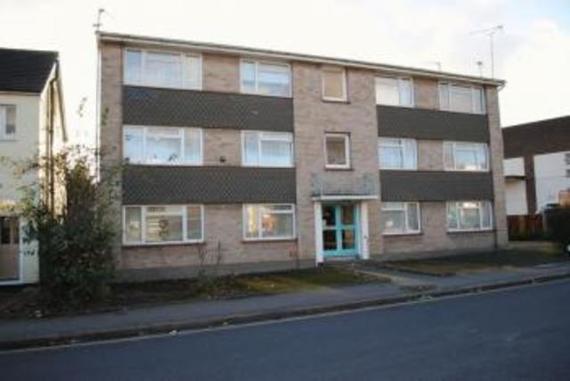 1 bedroom Flat for s...